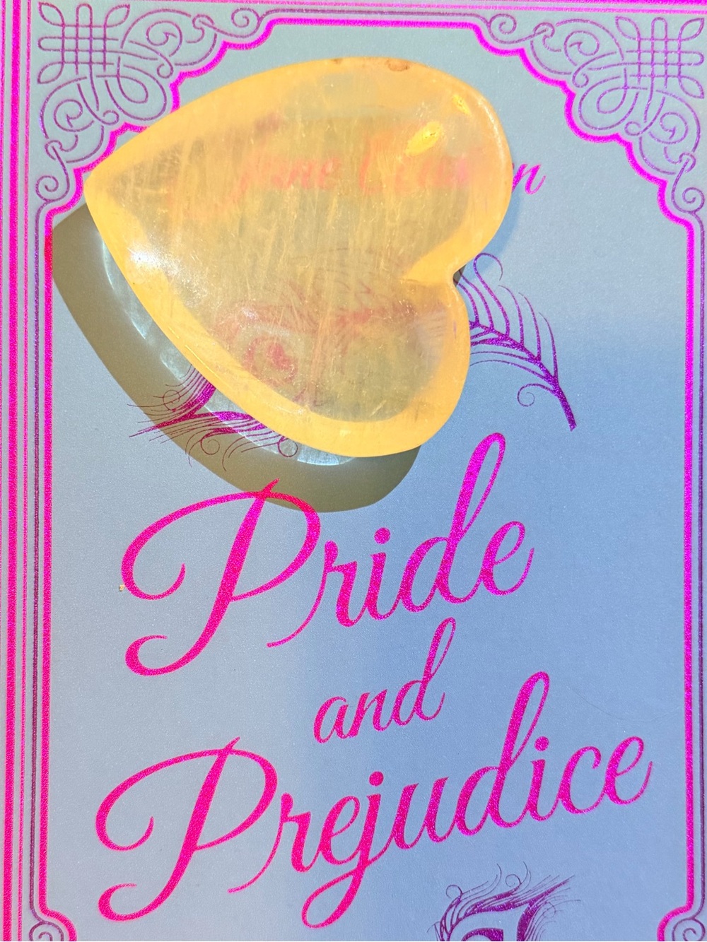 2.82in Yellow Fluorite Heart Bowl